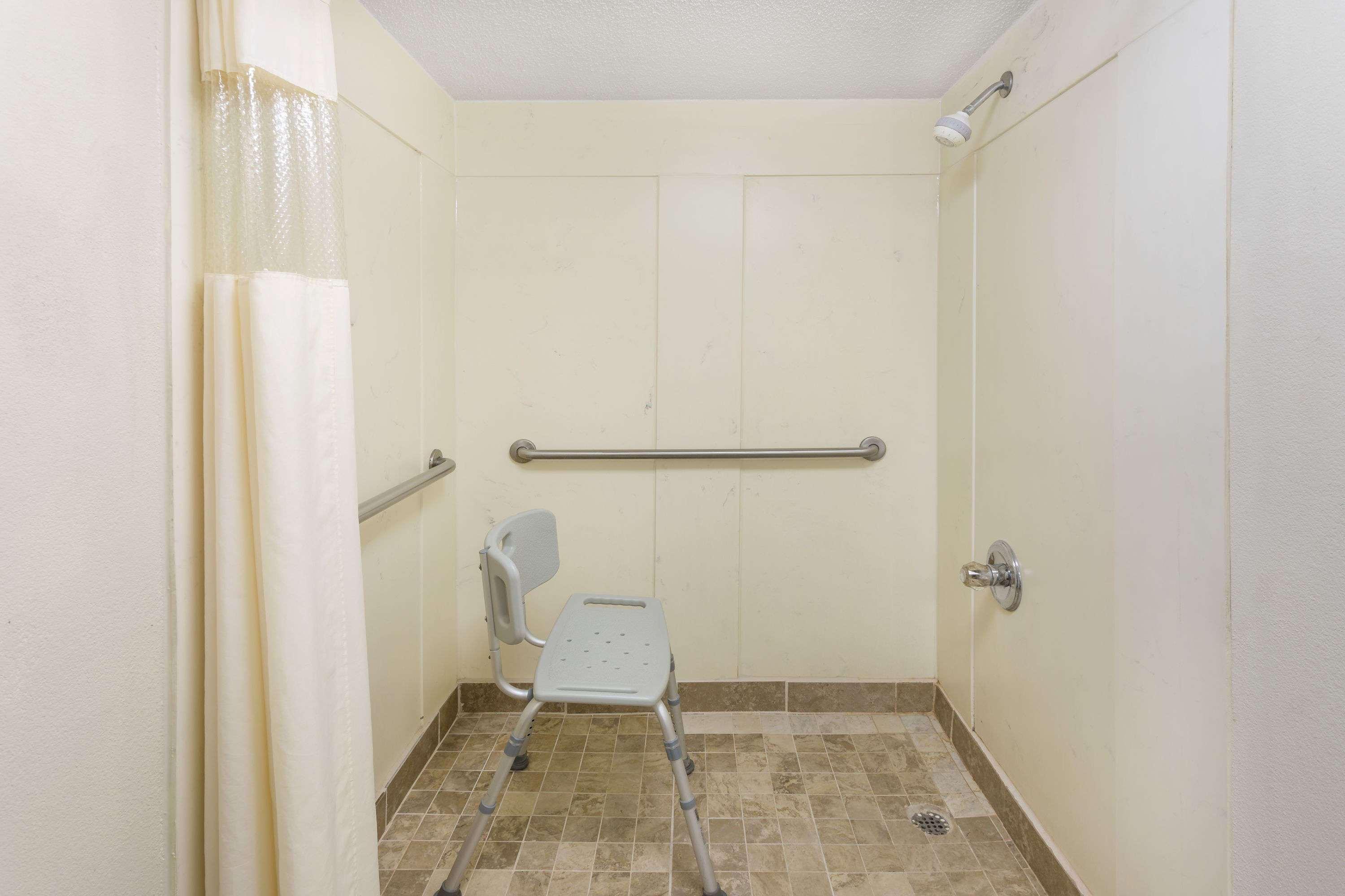 Days Inn By Wyndham Orangeburg South Extérieur photo