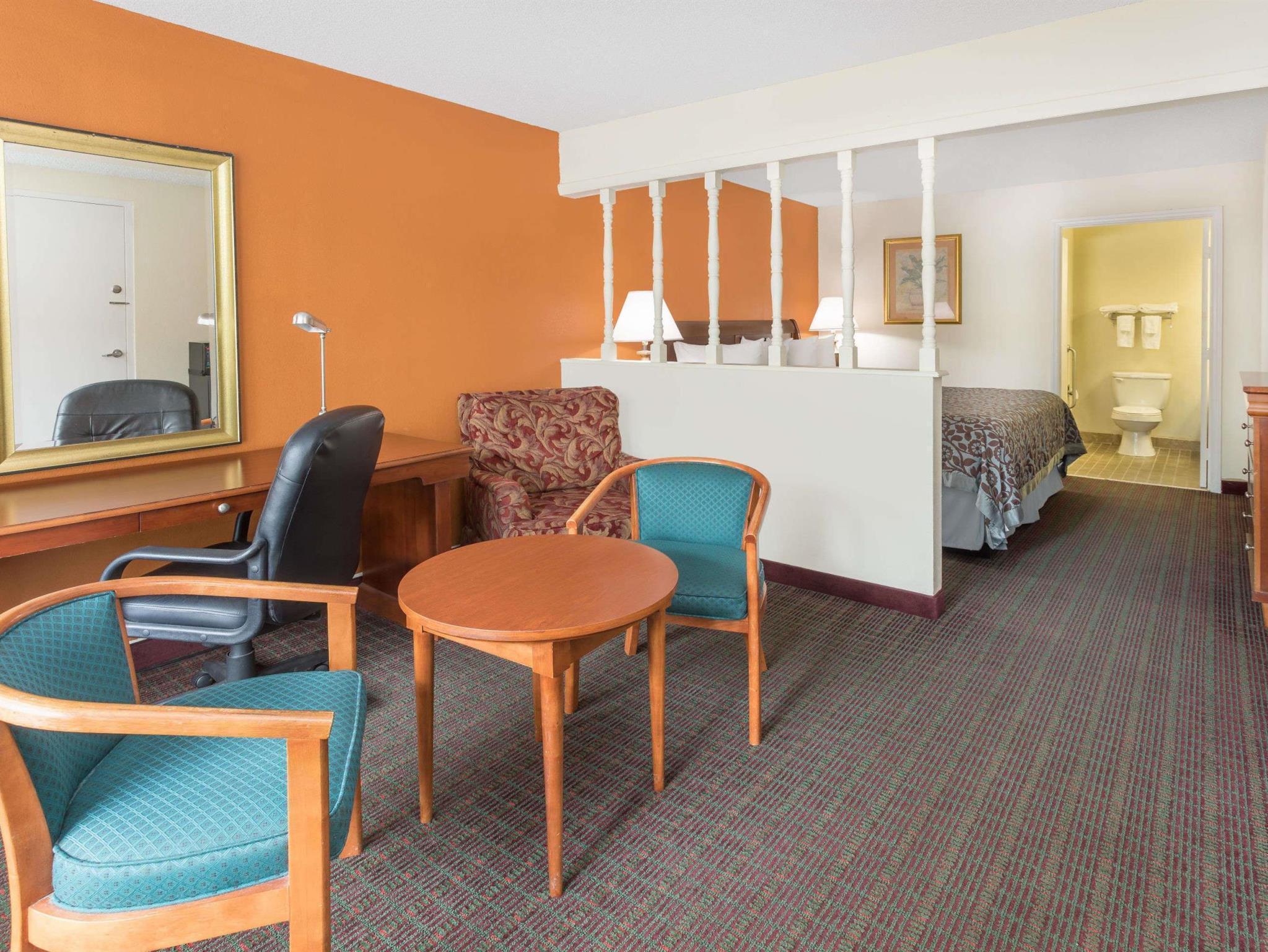 Days Inn By Wyndham Orangeburg South Extérieur photo