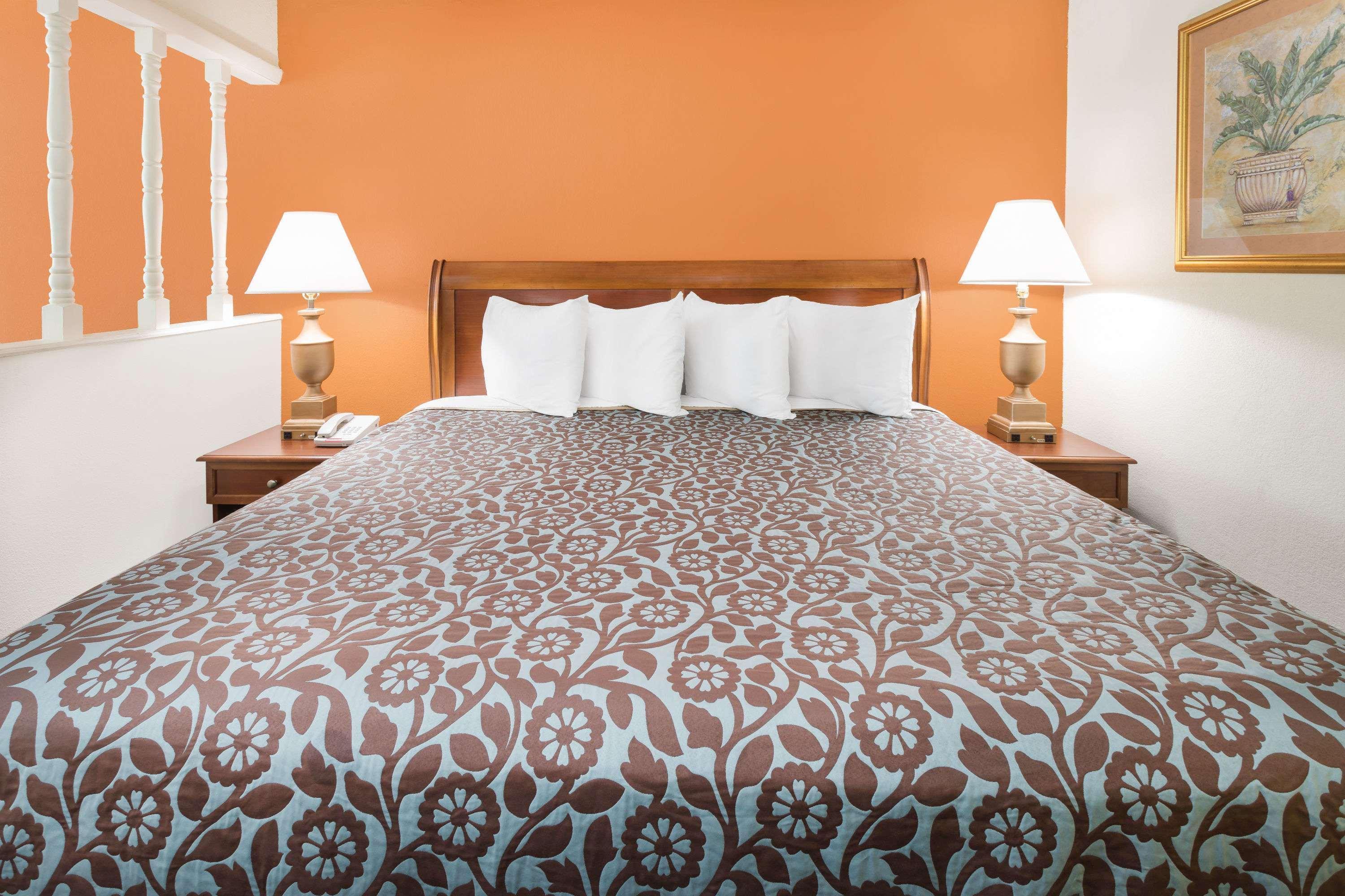 Days Inn By Wyndham Orangeburg South Extérieur photo