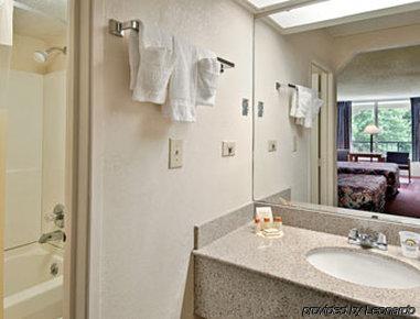 Days Inn By Wyndham Orangeburg South Chambre photo